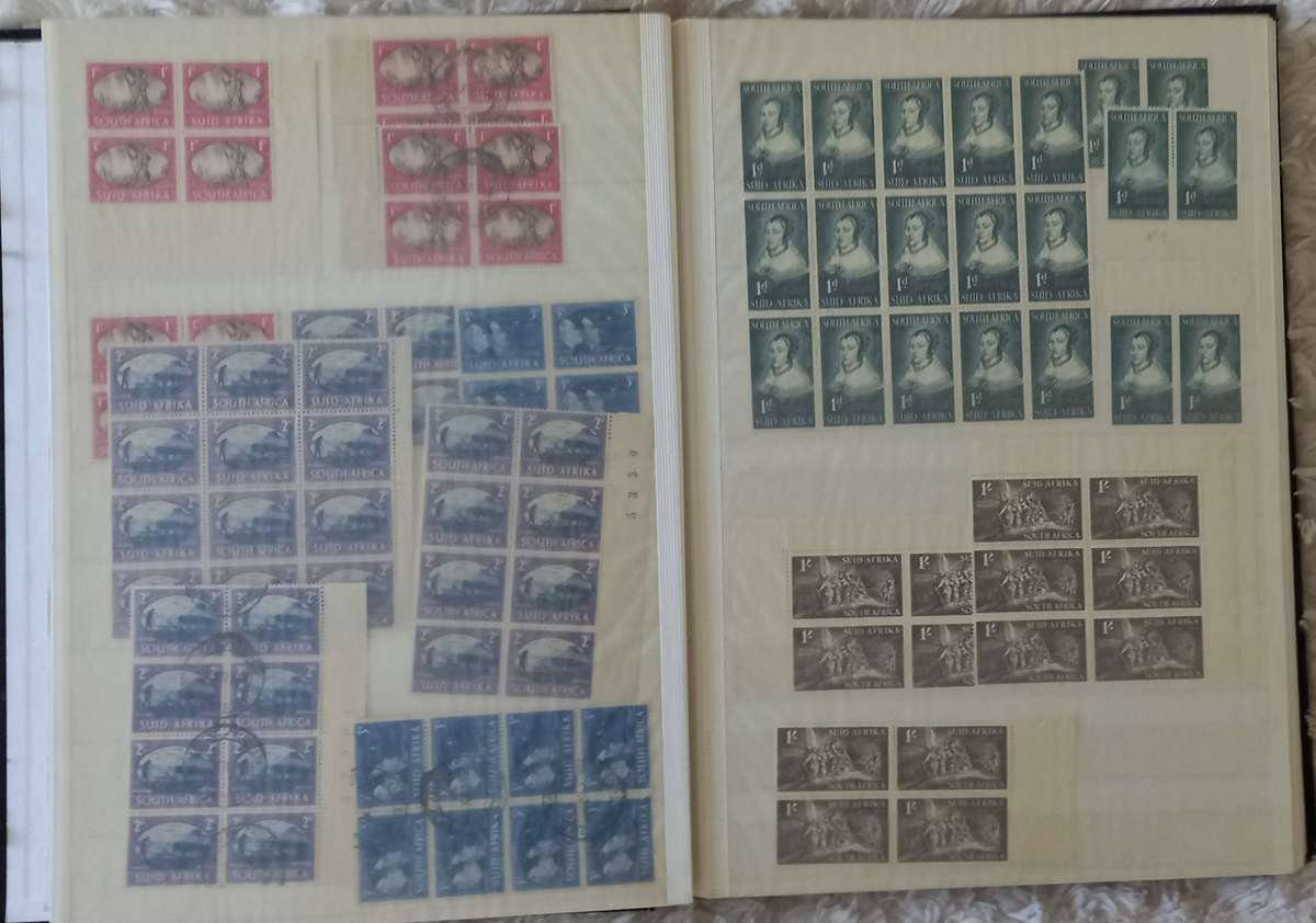 STOCKBOOK KEK 16 DOUBLE SIDED PAGES FILLED WITH MINT STAMPS