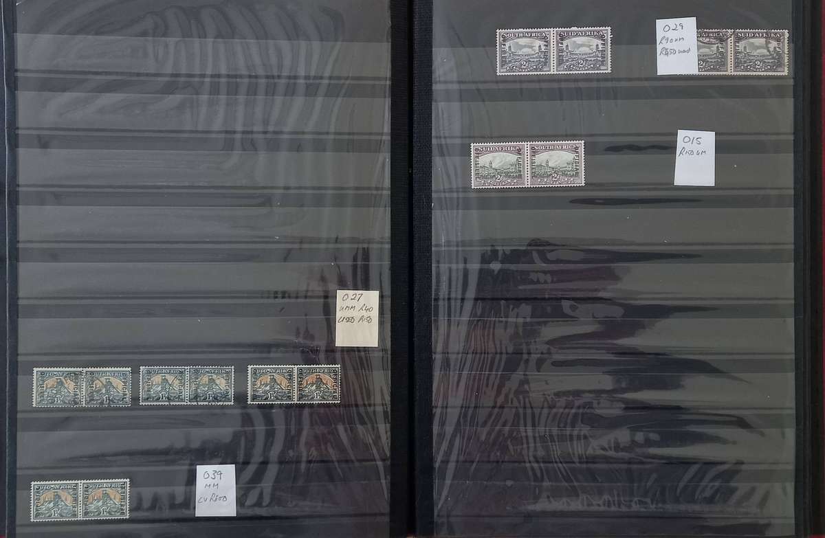 STOCKBOOK LIGHTHOUSE 8 DOUBLE SIDED PAGES FILLED OFFICIAL STAMPS