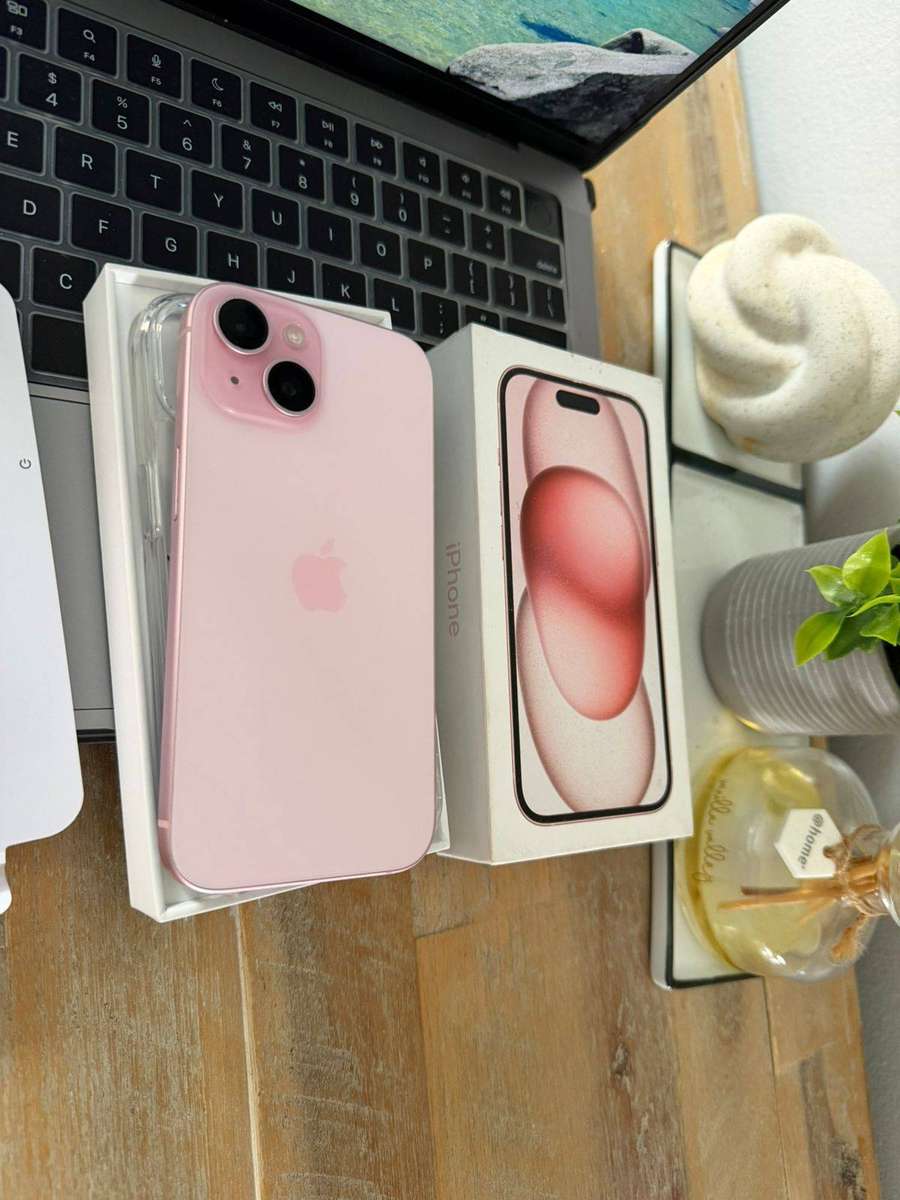 iPhone 15 Plus (128GB) Pink, Excellent Condition + Box, Charger & Extras
