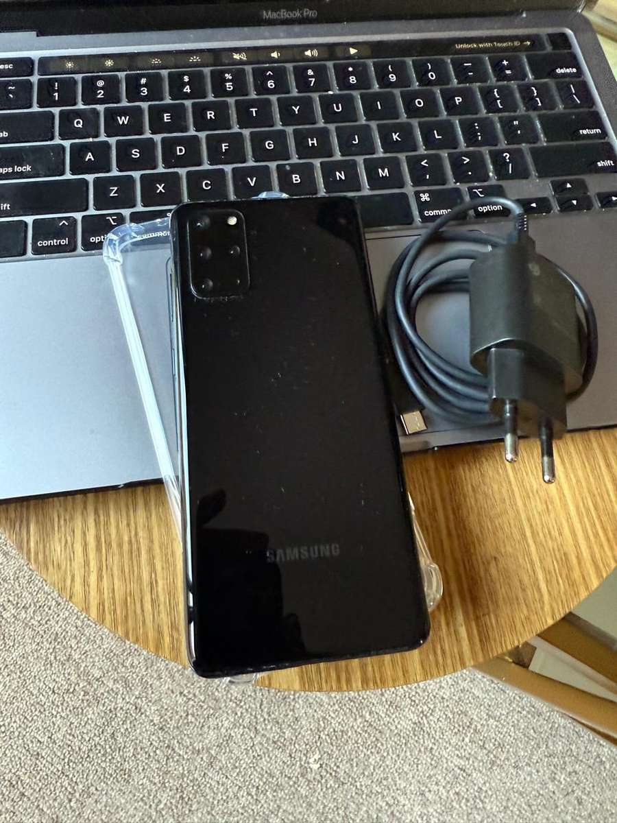 Samsung Galaxy S20 Plus (128GB) ,Excellent Refurbished Condition