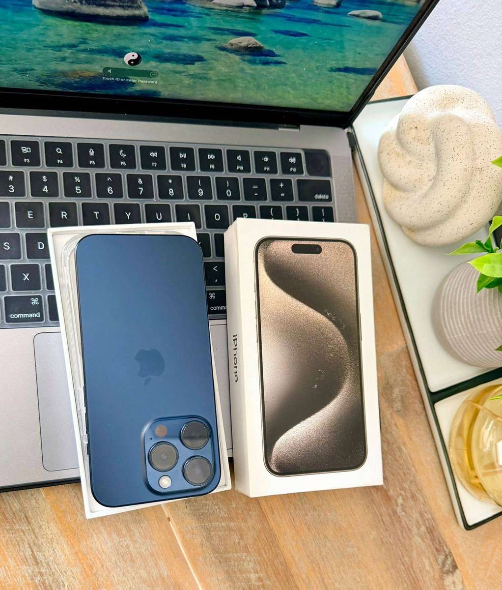 iPhone 15 Pro (512GB) Excellent Condition + Box & Accessories