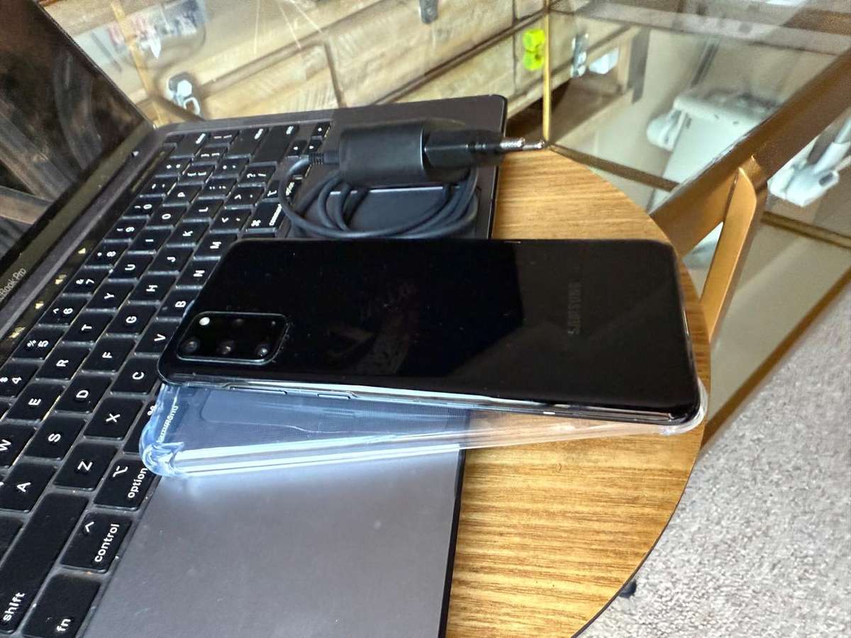 Samsung Galaxy S20 Plus (128GB) ,Excellent Refurbished Condition