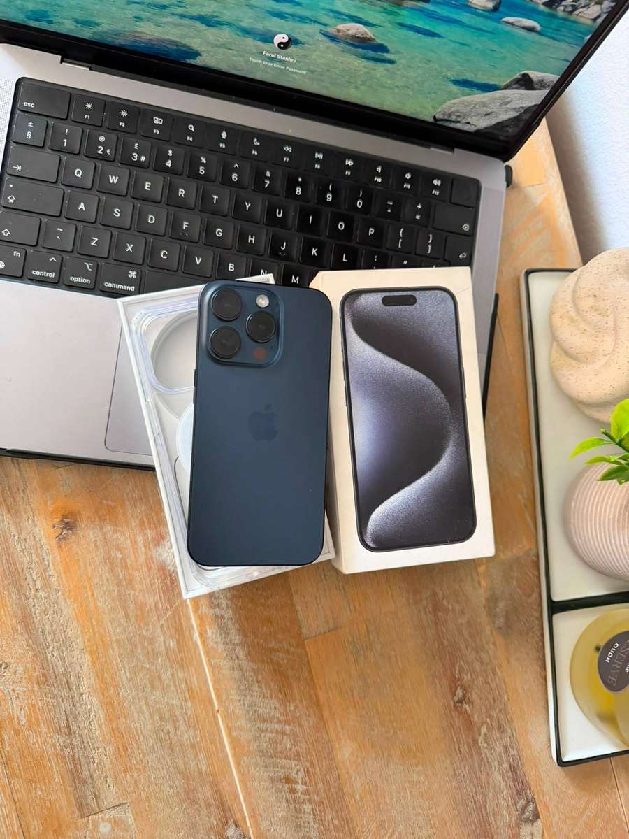 iPhone 15 Pro 256GB Excellent Condition + Box & Accessories