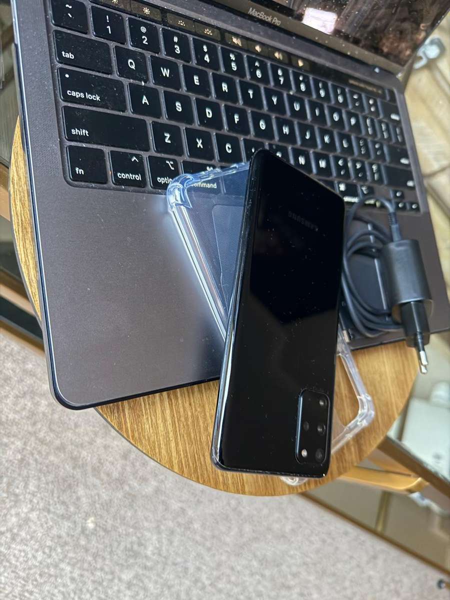 Samsung Galaxy S20 Plus (128GB) ,Excellent Refurbished Condition