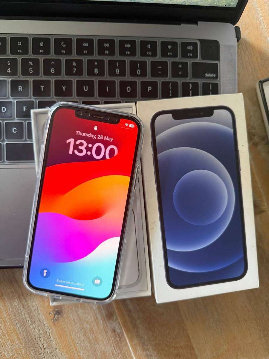 iPhone 12 Excellent Pre-owned Condition (64GB) + Box, Charger & Extras
