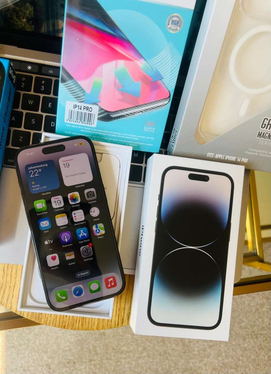 iPhone 14 Pro Space Black (128GB) Excellent Condition + Box & Accessories