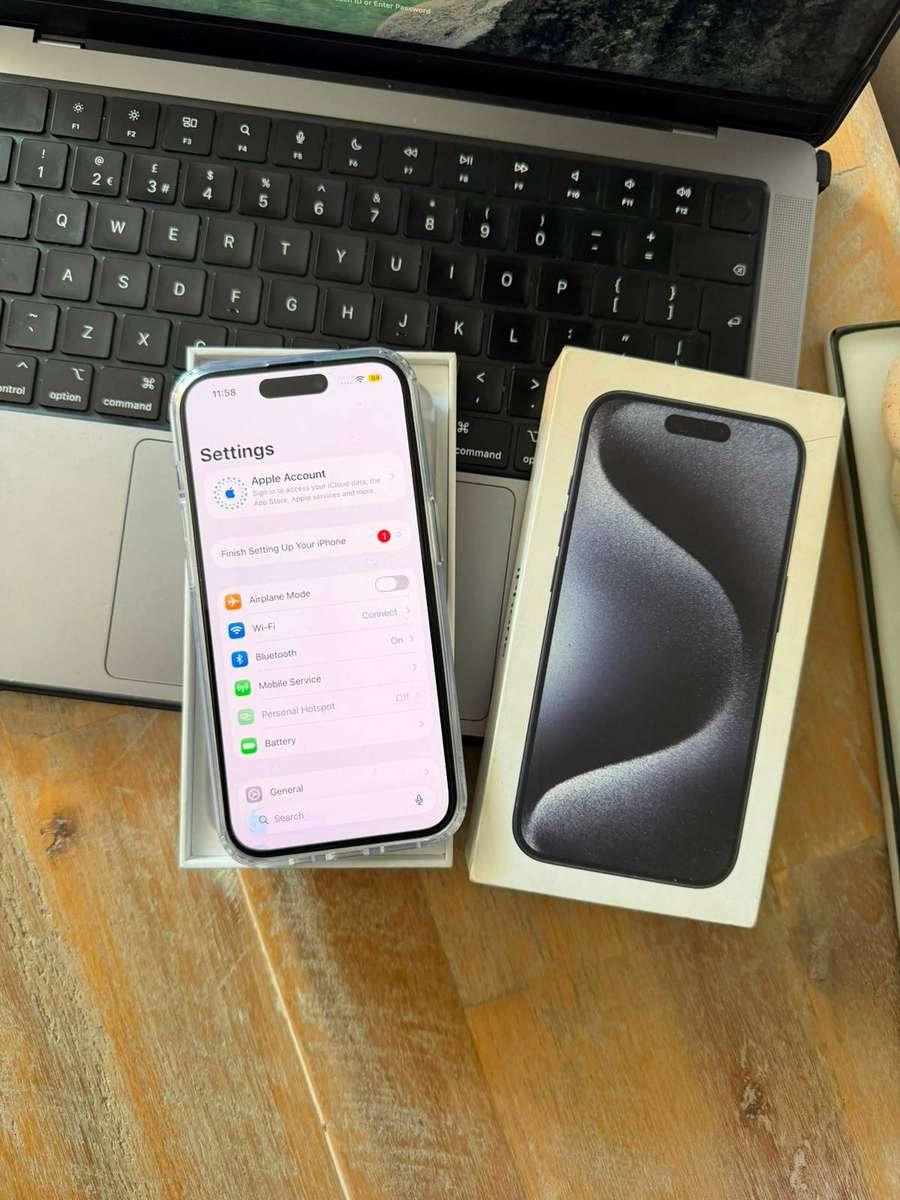 iPhone 15 Pro 256GB Excellent Condition + Box & Accessories