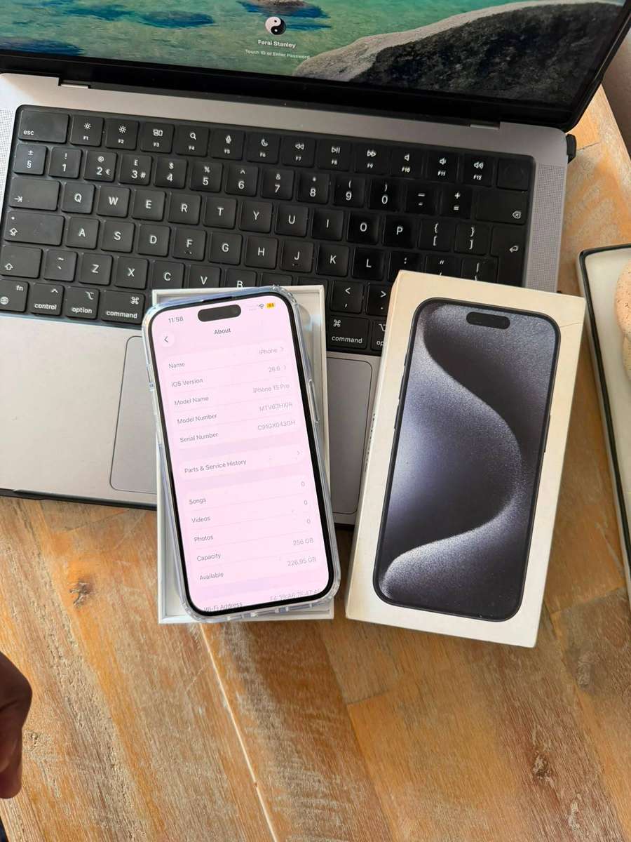 iPhone 15 Pro 256GB Excellent Condition + Box & Accessories