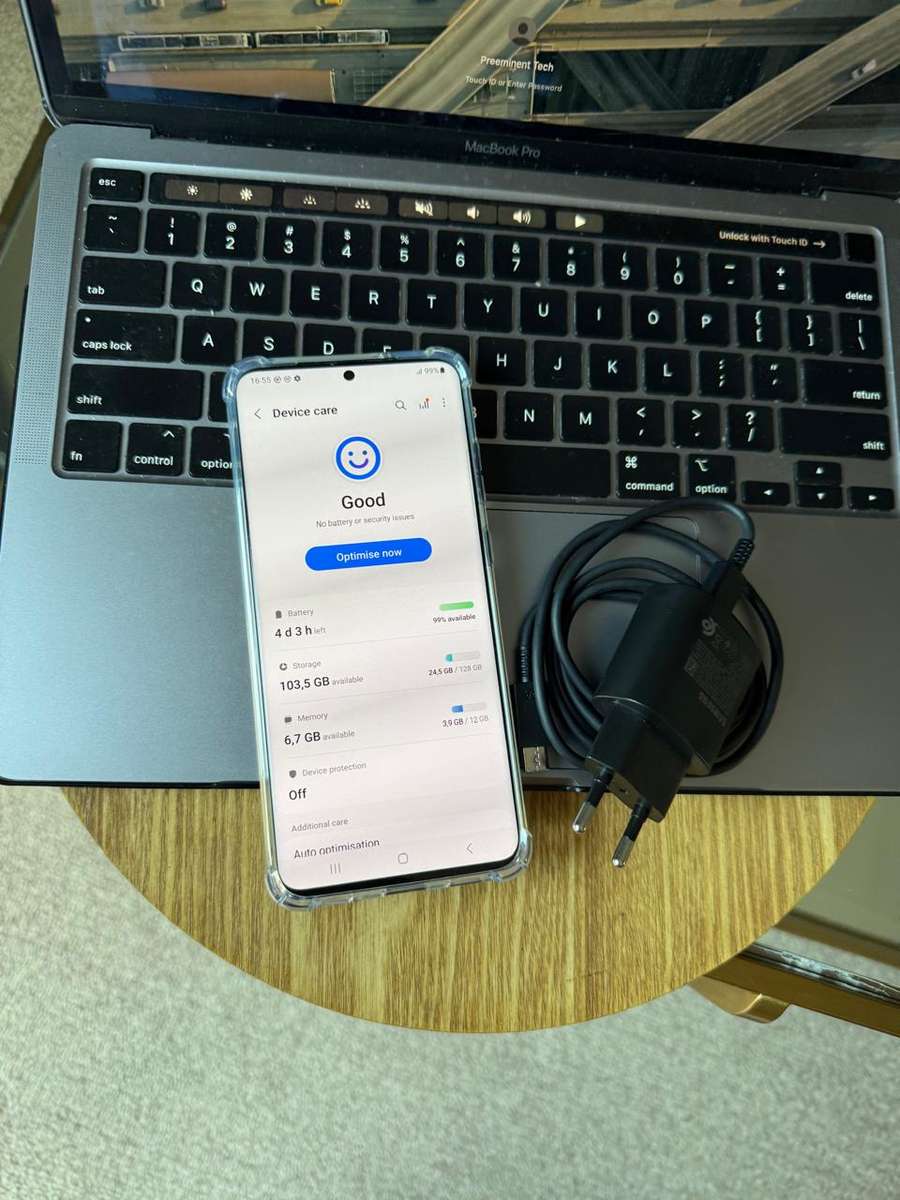 Samsung Galaxy S20 Plus (128GB) ,Excellent Refurbished Condition