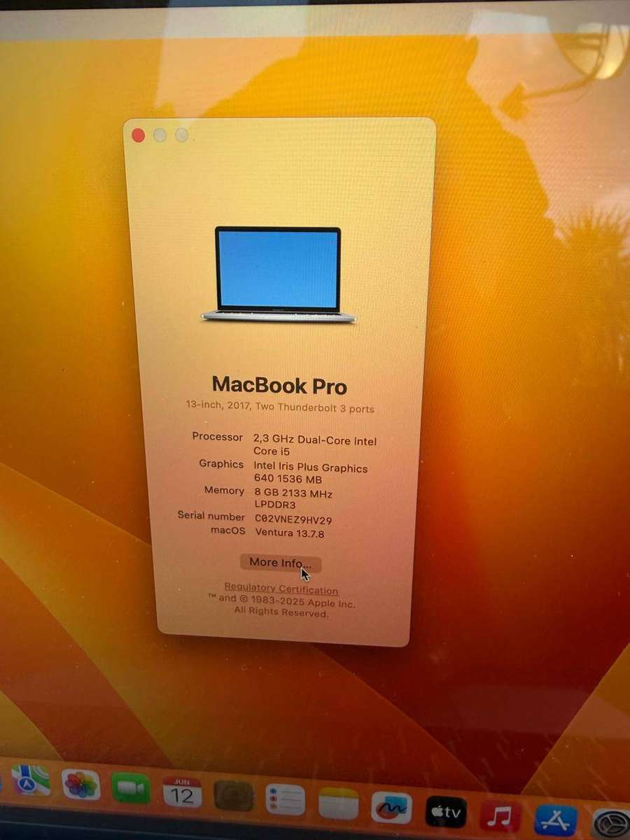 MacBook Pro Non-Touch Bar 13.3 Inch Retina, 2017 (128GB)  Excellent Condition + Charger