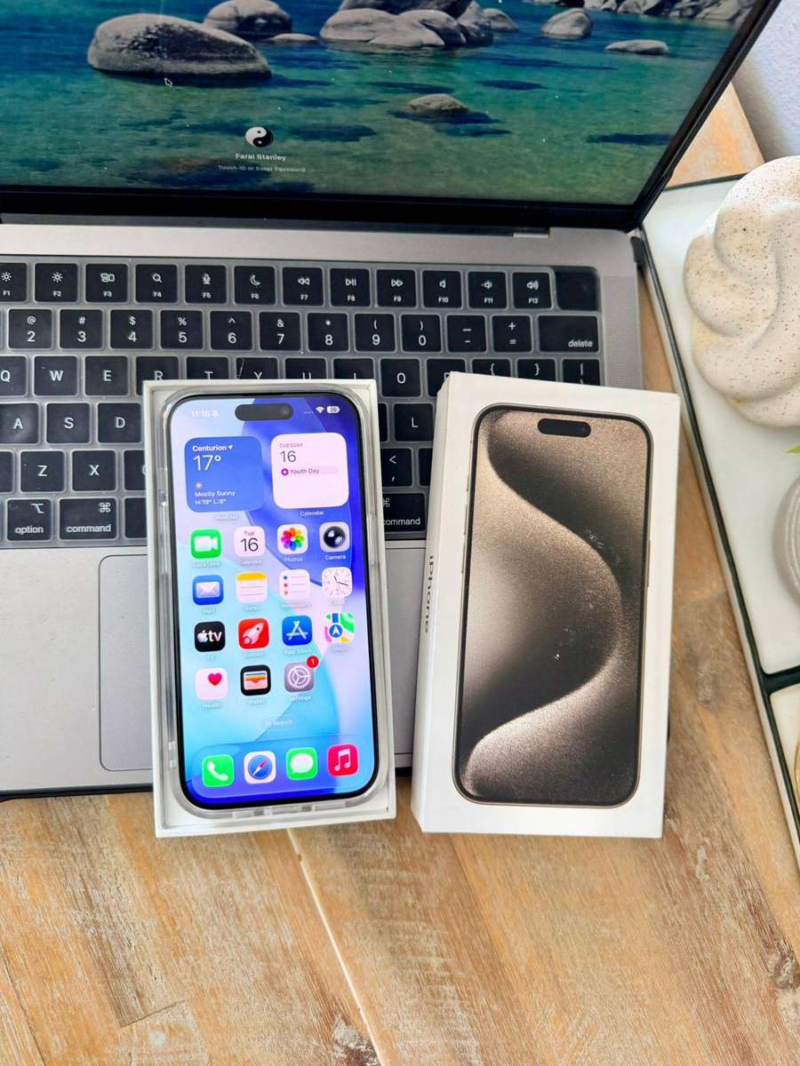 iPhone 15 Pro (512GB) Excellent Condition + Box & Accessories