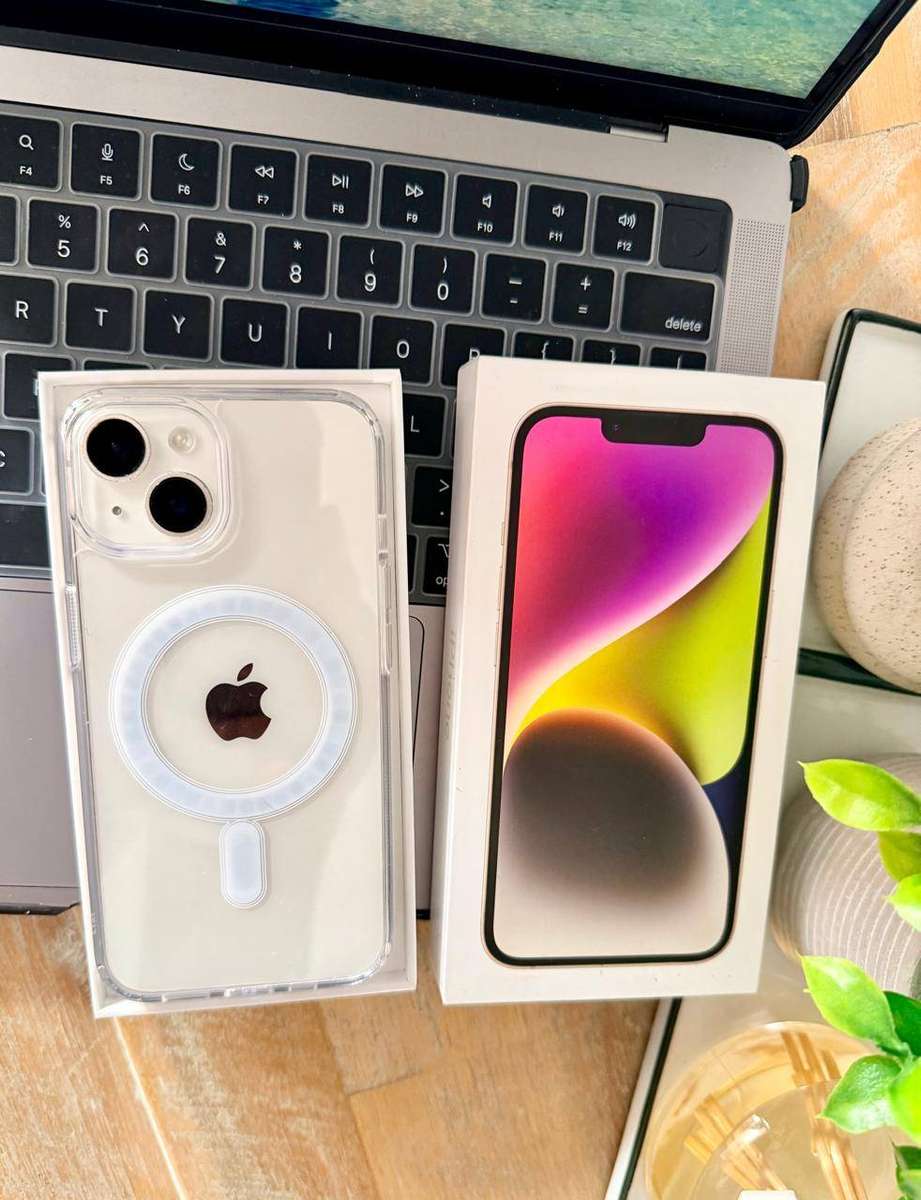 iPhone 14 Plus (128GB) Excellent Condition + Box & Accessories