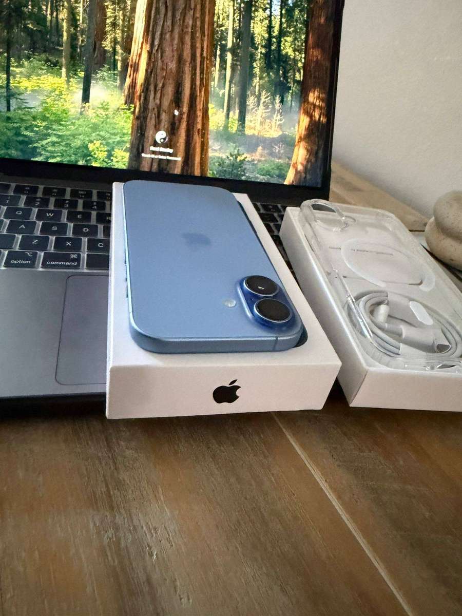 iPhone 17 (256GB) Mist Blue Color , Including  Charger and Extras