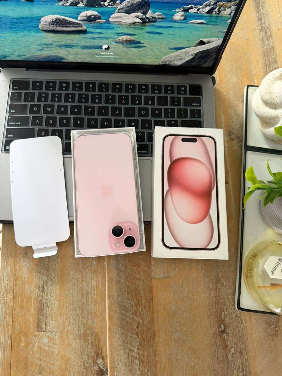 iPhone 15 Plus (128GB) Pink, Excellent Condition + Box, Charger & Extras
