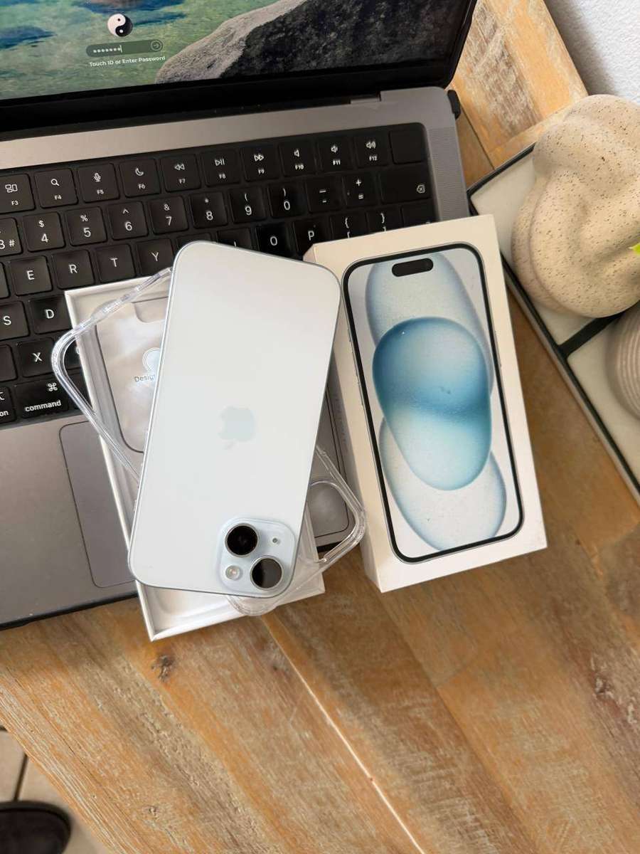 iPhone 15 (128GB) Excellent Condition + Box & Accessories