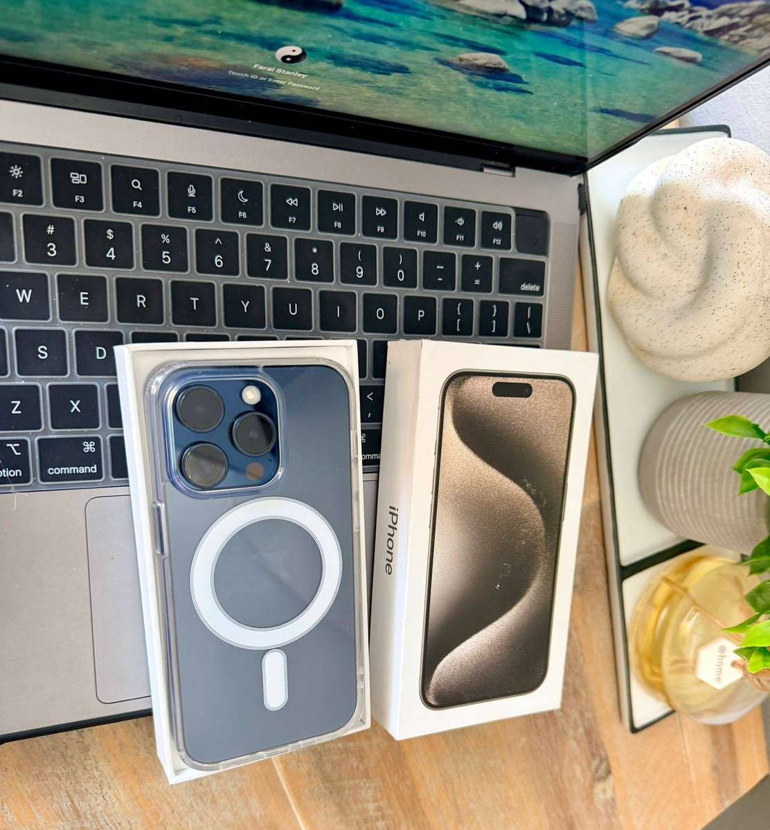 iPhone 15 Pro (512GB) Excellent Condition + Box & Accessories