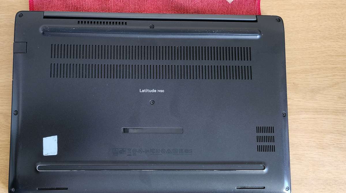 DELL LATITUDE 7490 | 8TH GEN CORE i5-8350U | 8GB DDR4 | 512GB SSD | 14` FHD | WIN11 PRO