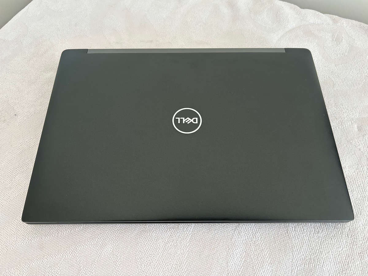 Dell Latitude 7390 -> Core i5-8350U / 16GB / 256GB SSD / Windows 11 PRO -> ->