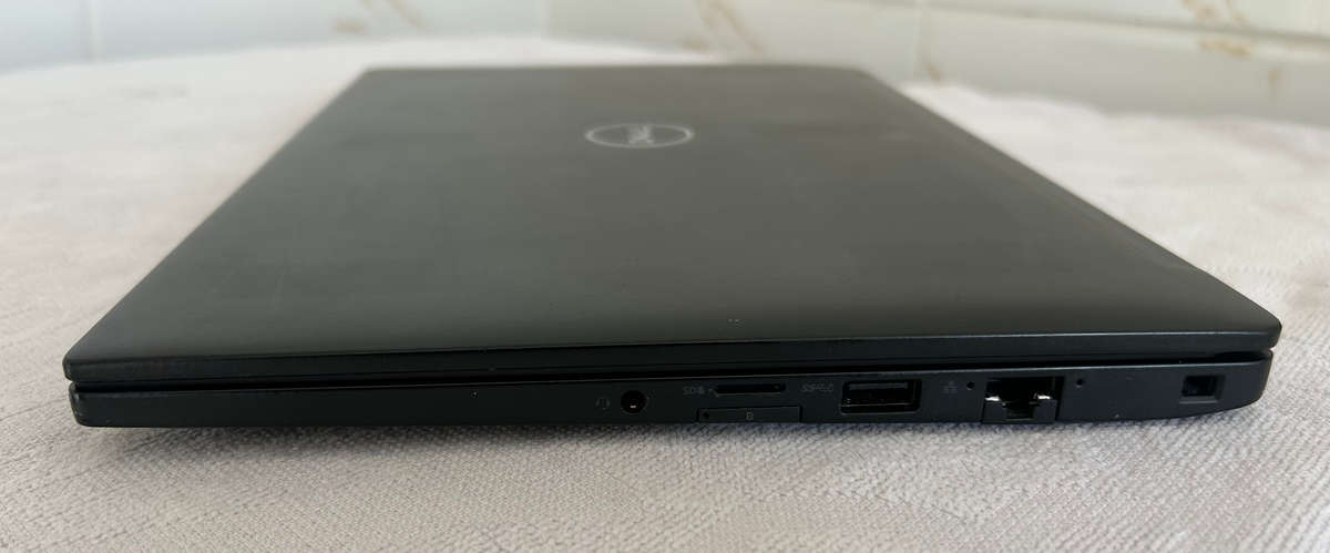 Dell Latitude 7390 -> Core i5-8350U / 16GB / 256GB SSD / Windows 11 PRO -> ->