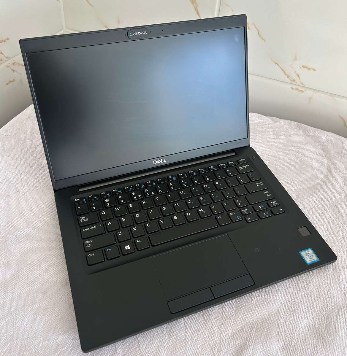 Dell Latitude 7390 -> Core i5-8350U / 16GB / 256GB SSD / Windows 11 PRO -> ->