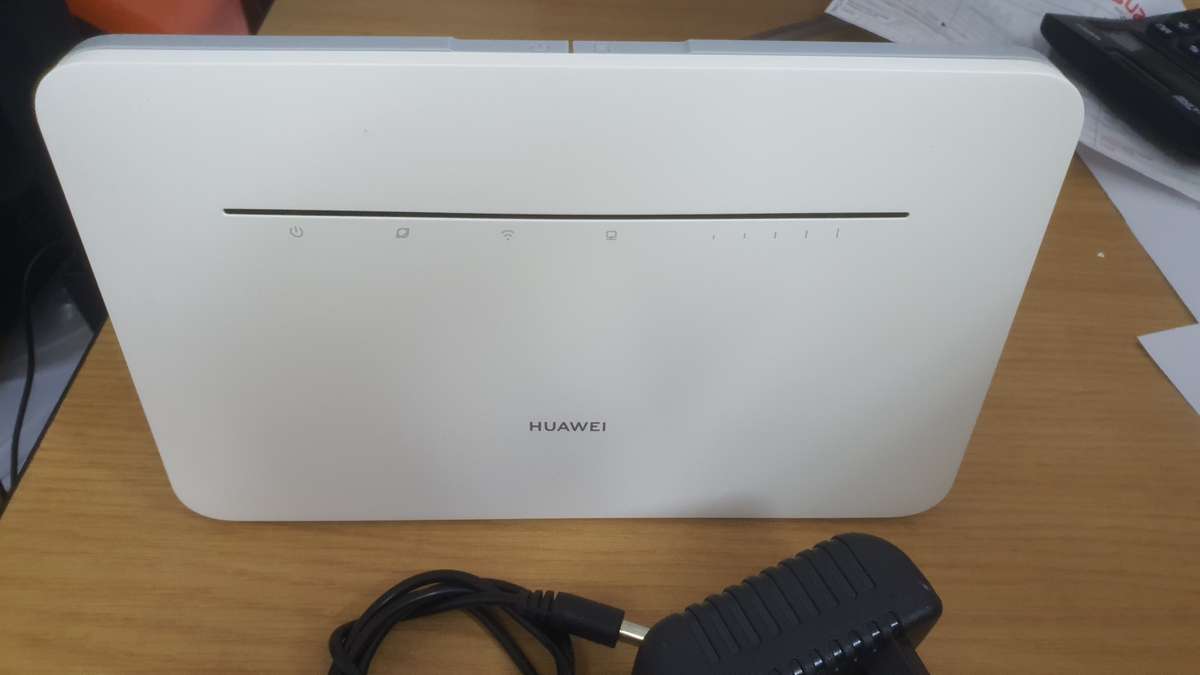 HUAWEI B535-932  5G  ROUTER