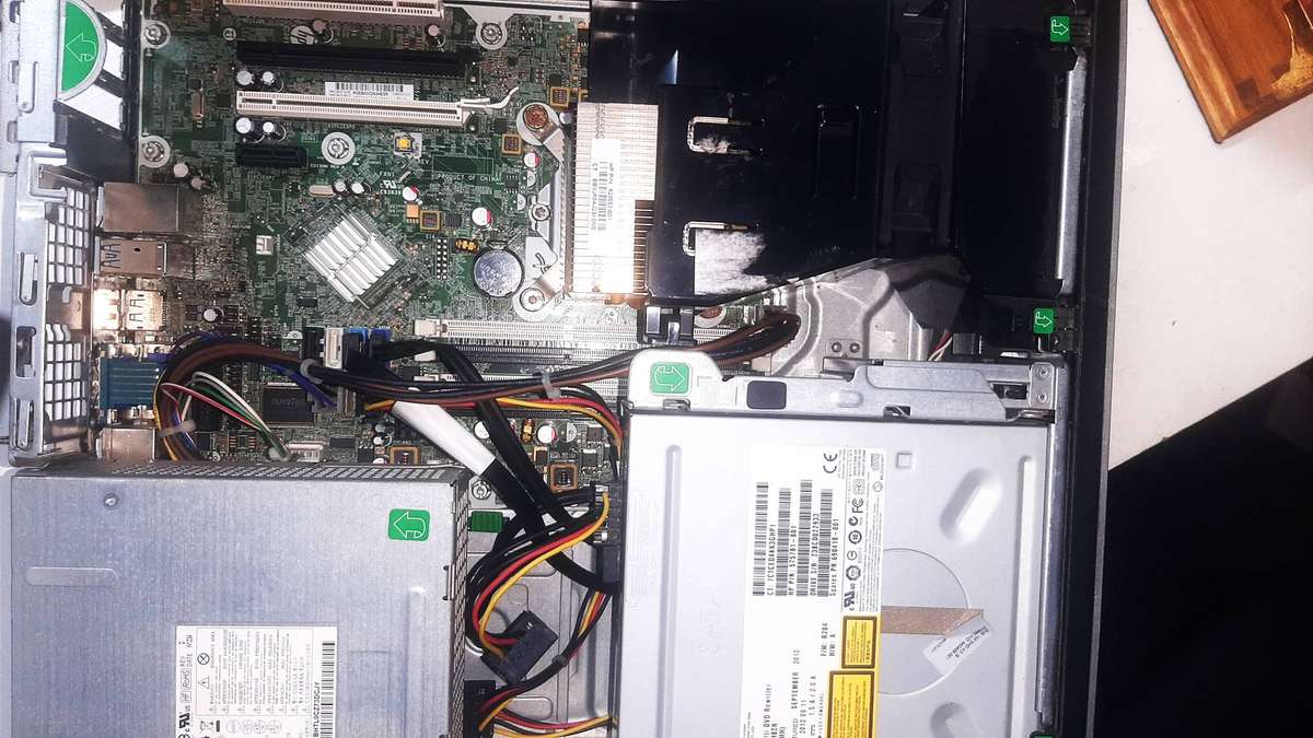 HP Compaq Elite 8300 Small Form Factor PC