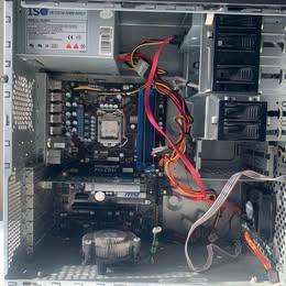 Desktop Computer i5 , 4gb ram Faulty