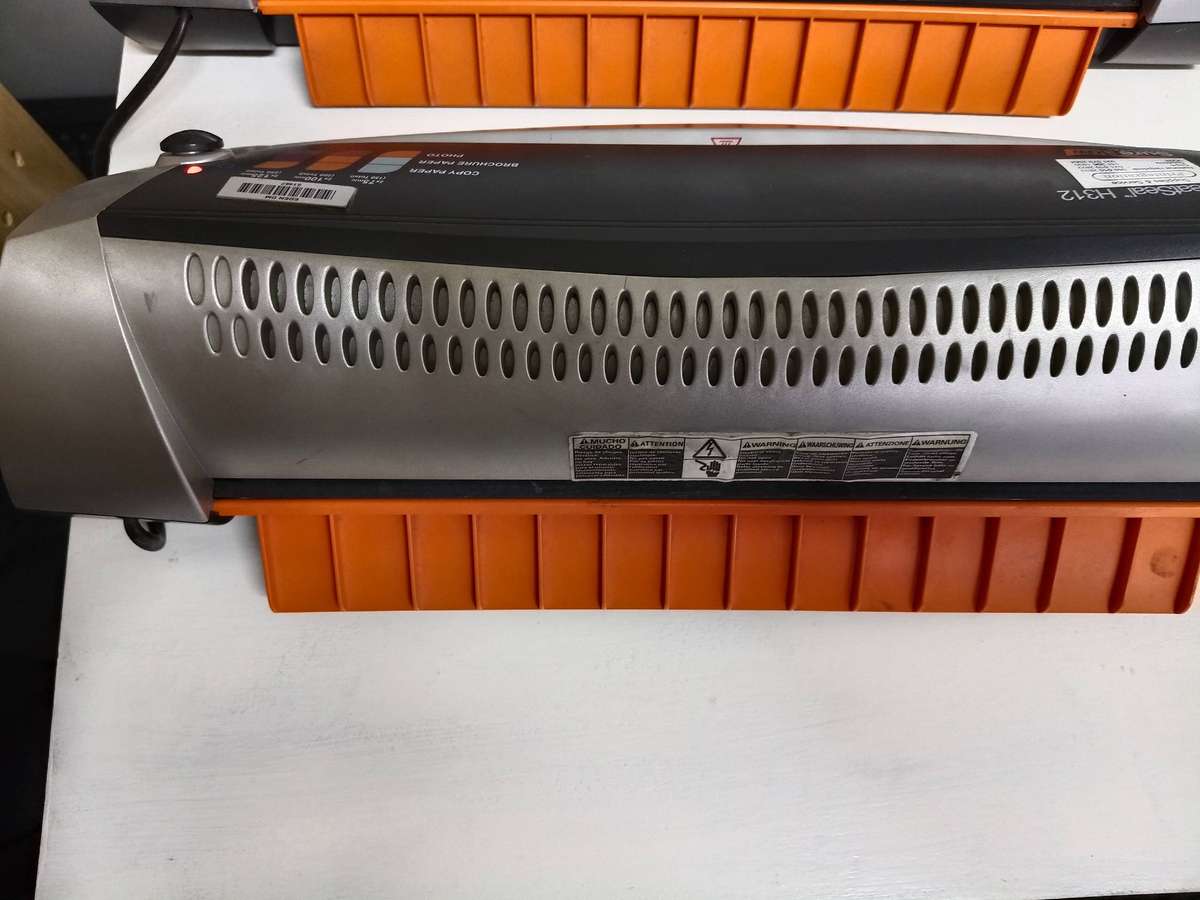 GBC HEATSEAL H312 SUREFLOW A3 POUCH LAMINATOR ( 2 AVAILABLE )