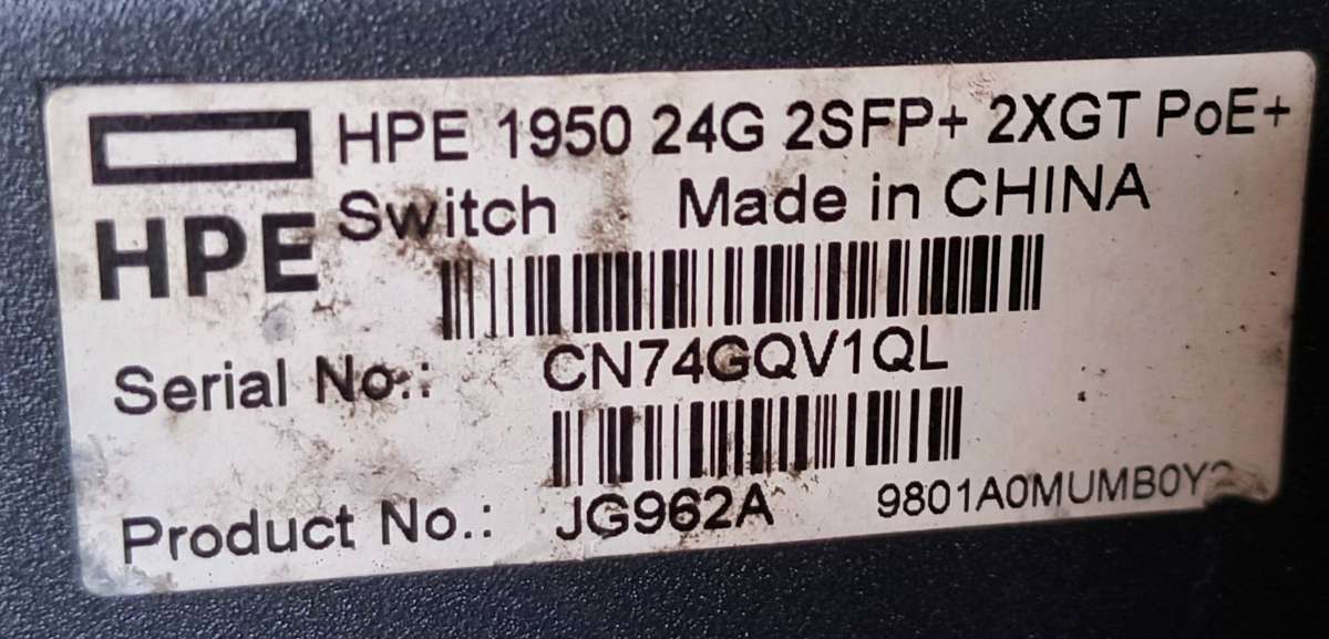 PE 1950-24G-2SFP+-2XGT-PoE+ - switch - 24 ports - managed - rack-mountable