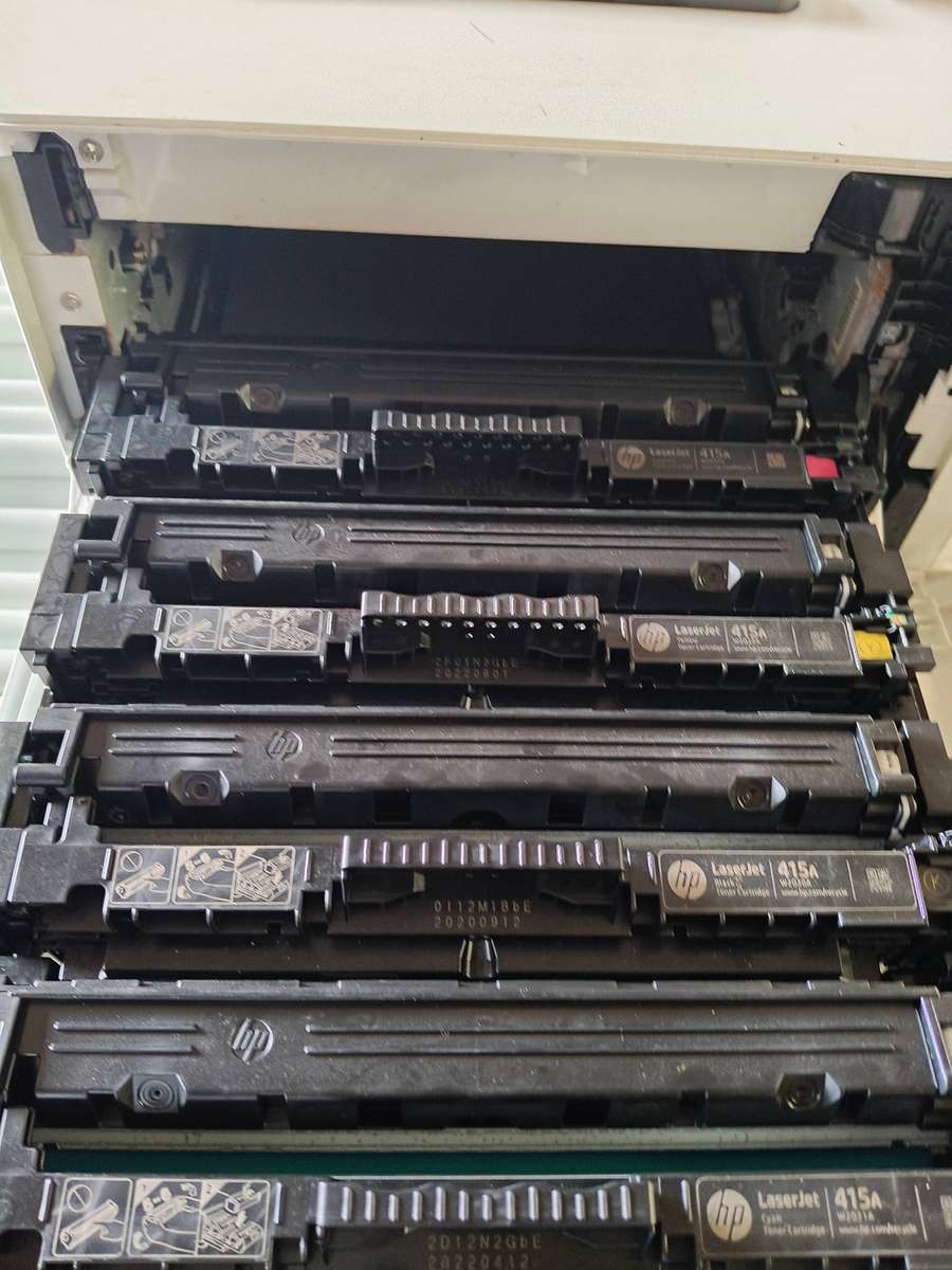 HP LaserJet Pro M454dw