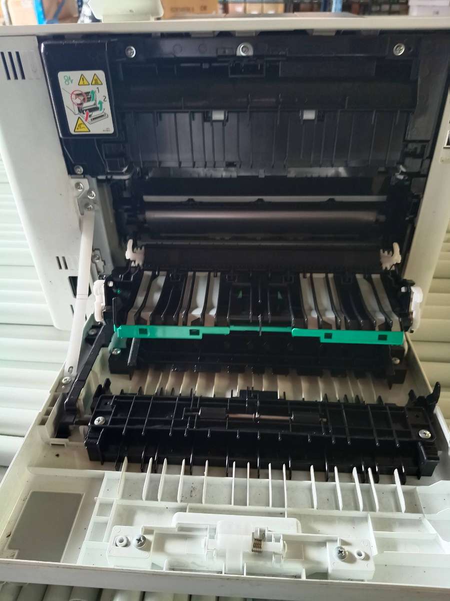 HP LaserJet Pro M454dw