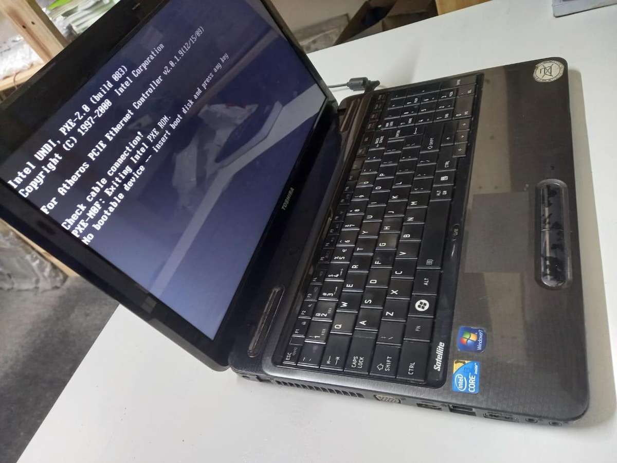 Toshiba Satellite L655 ,I3 LAPTOP