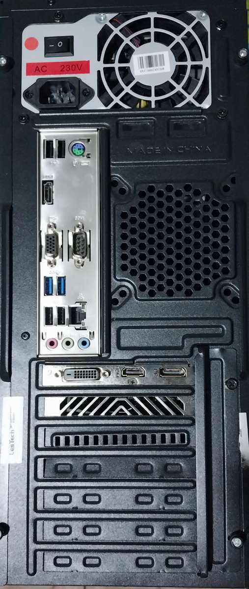 INTEL Core i5 11-GEN 4.4 GHz Gaming Desktop