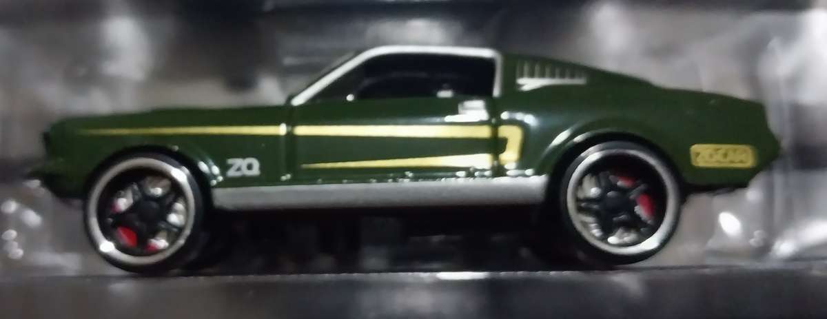 2 Sets of ACTION WHEELS Muscle Cars scale 1:64