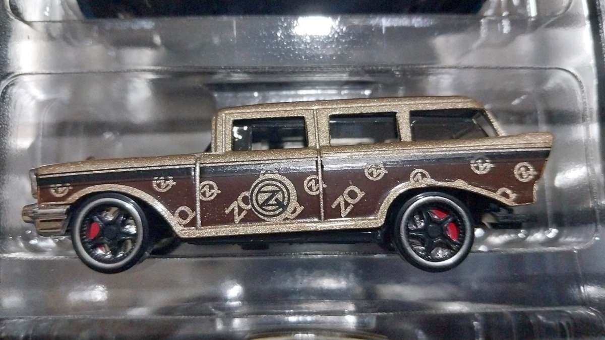 2 Sets of ACTION WHEELS Muscle Cars scale 1:64