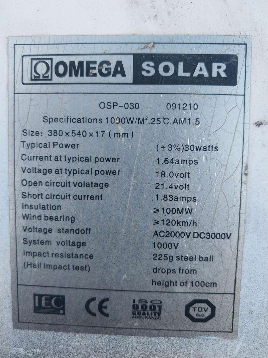 Lot of 5 solar panels