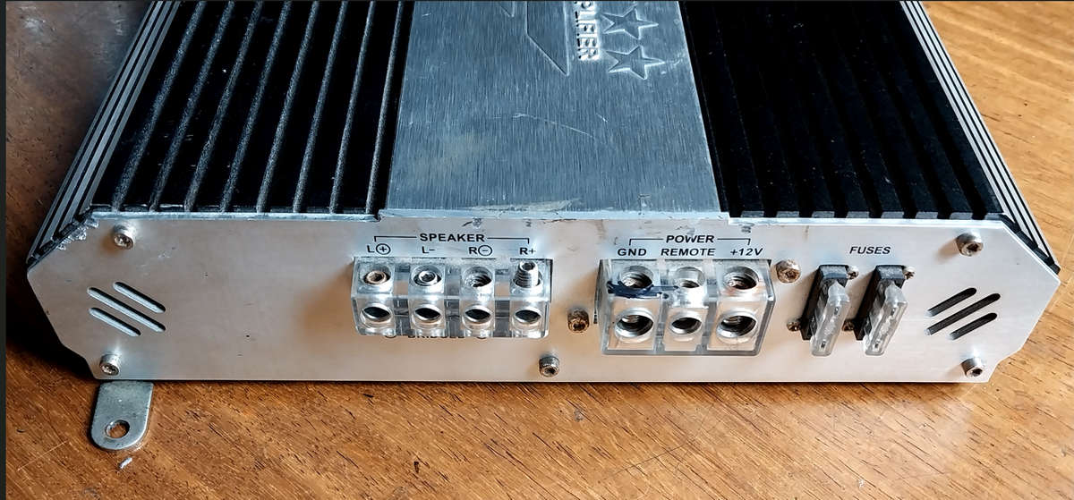 1,400W EARTHQUAKE AUDIO CAR AMPLIFIER