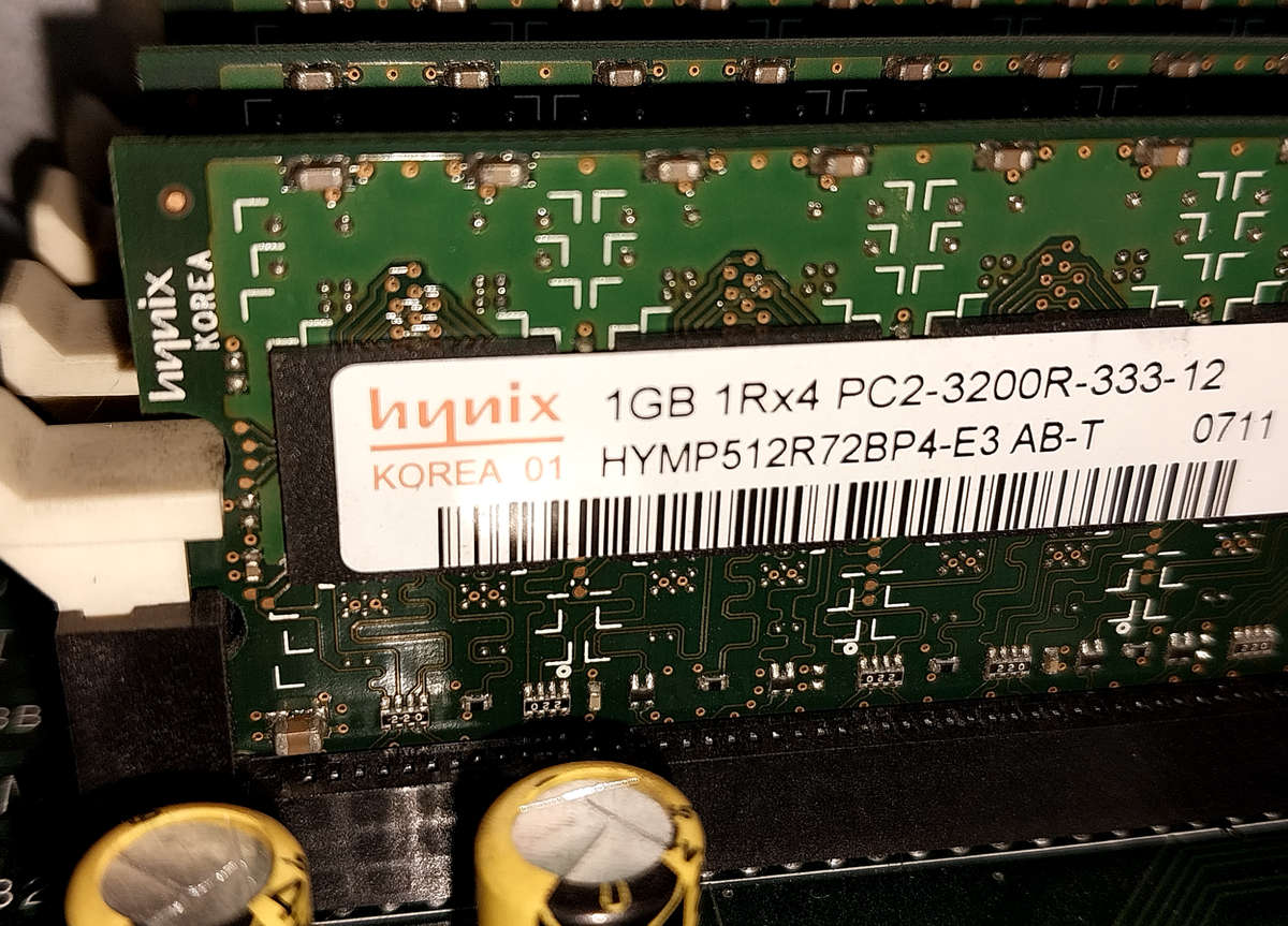 X4 SERVER RAM MODULES & X4 XEON CPU'S