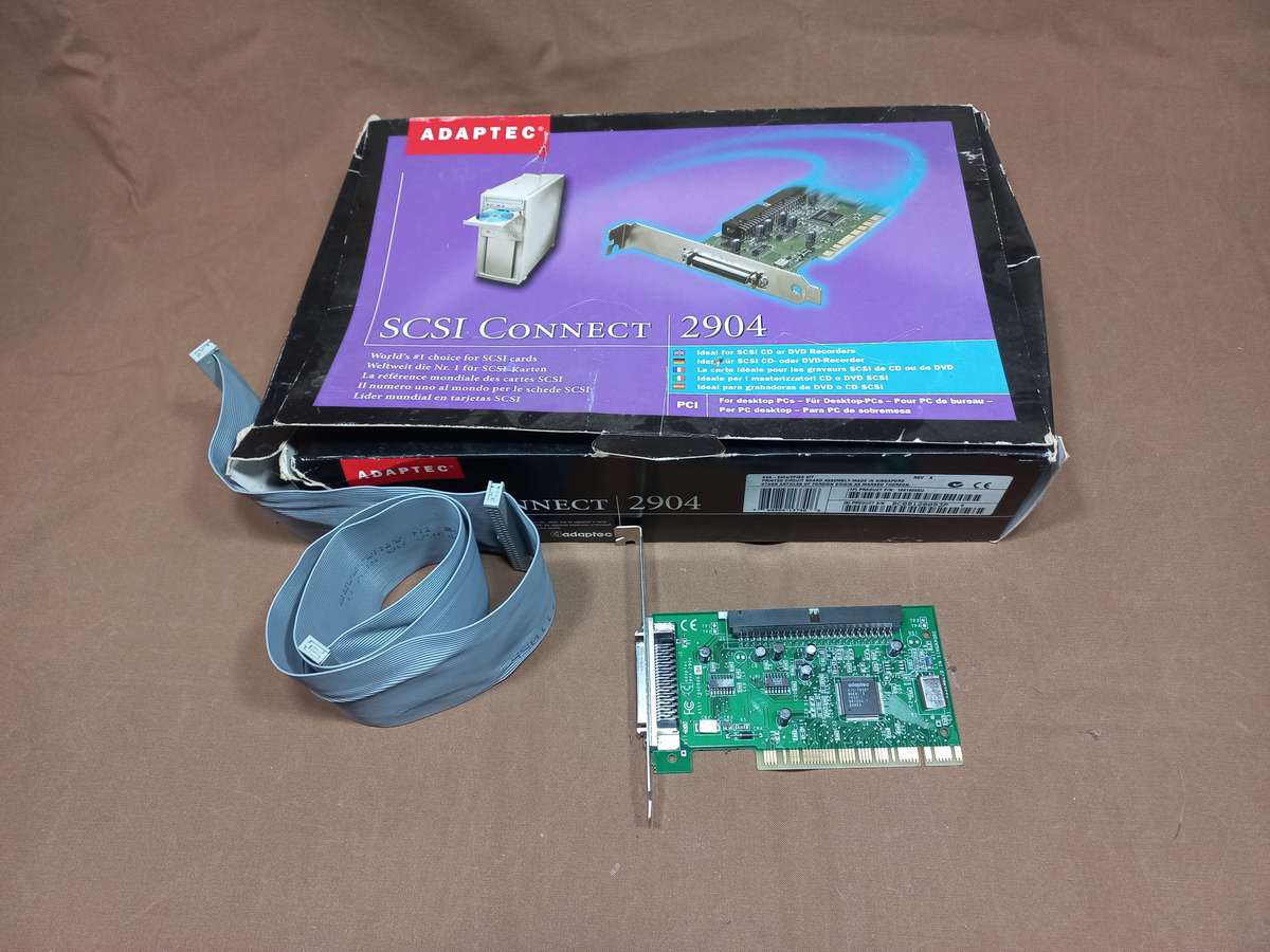 Adaptec AVA-2904 SCSI Interface