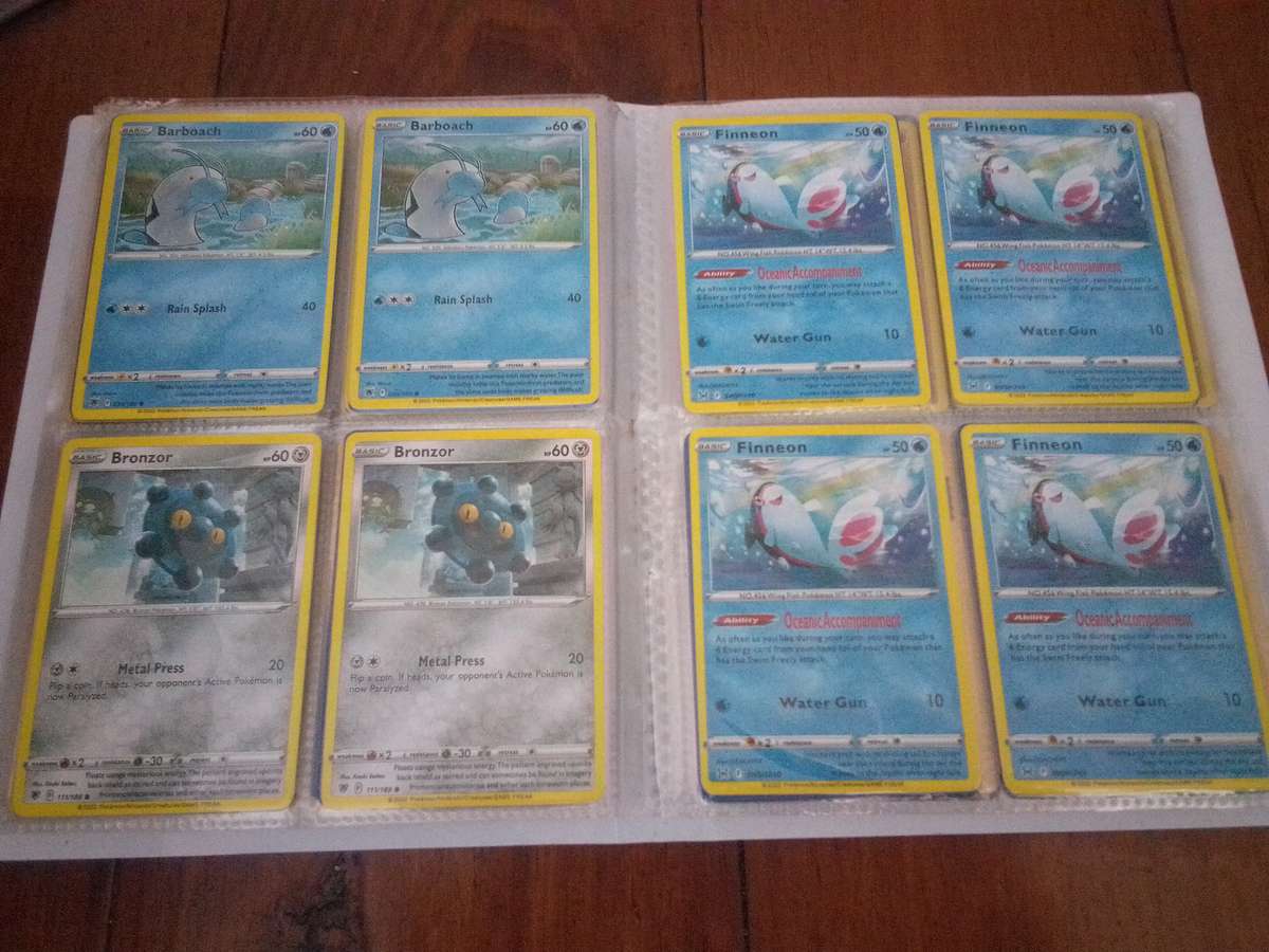 Pokemon Album with 156 Cards (2019 - 2022)
