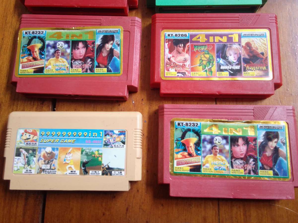 8 x Retro 8 bit TV Game Cartridges
