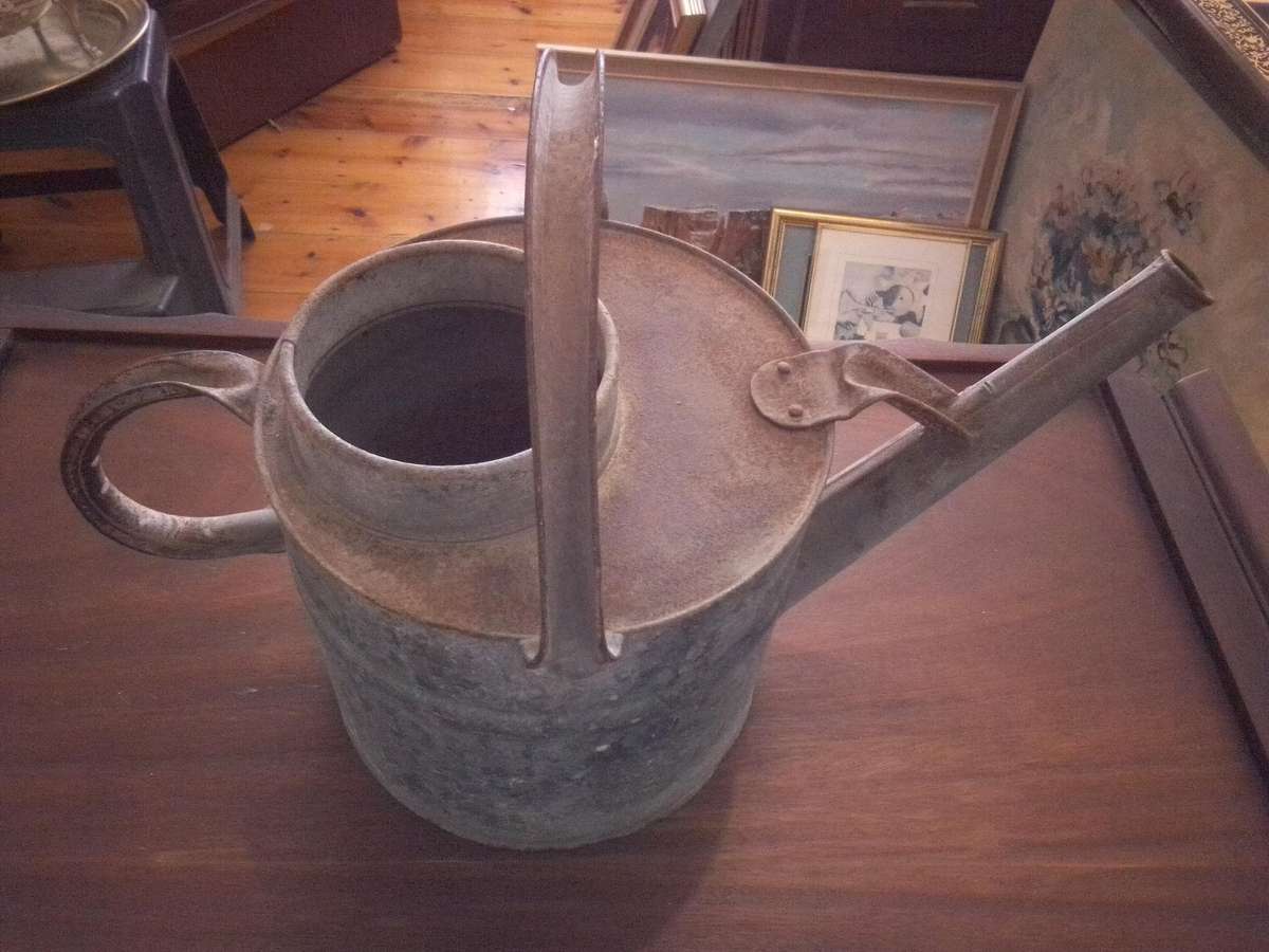 Vintage W.J. Palmer & Co Galvanized 1 (1/2) Gallon Watering Can
