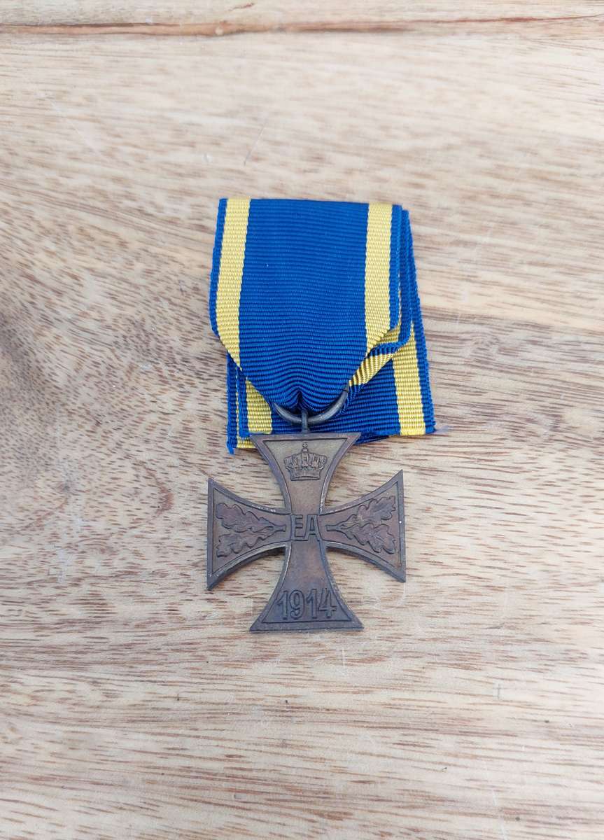 - WW1 Brunswick War Merit Cross 2nd Class on Combatant Ribbon  -