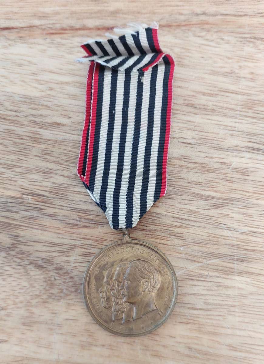 - Rare German Medal 1895 On the storming of the Spicherer Berg -