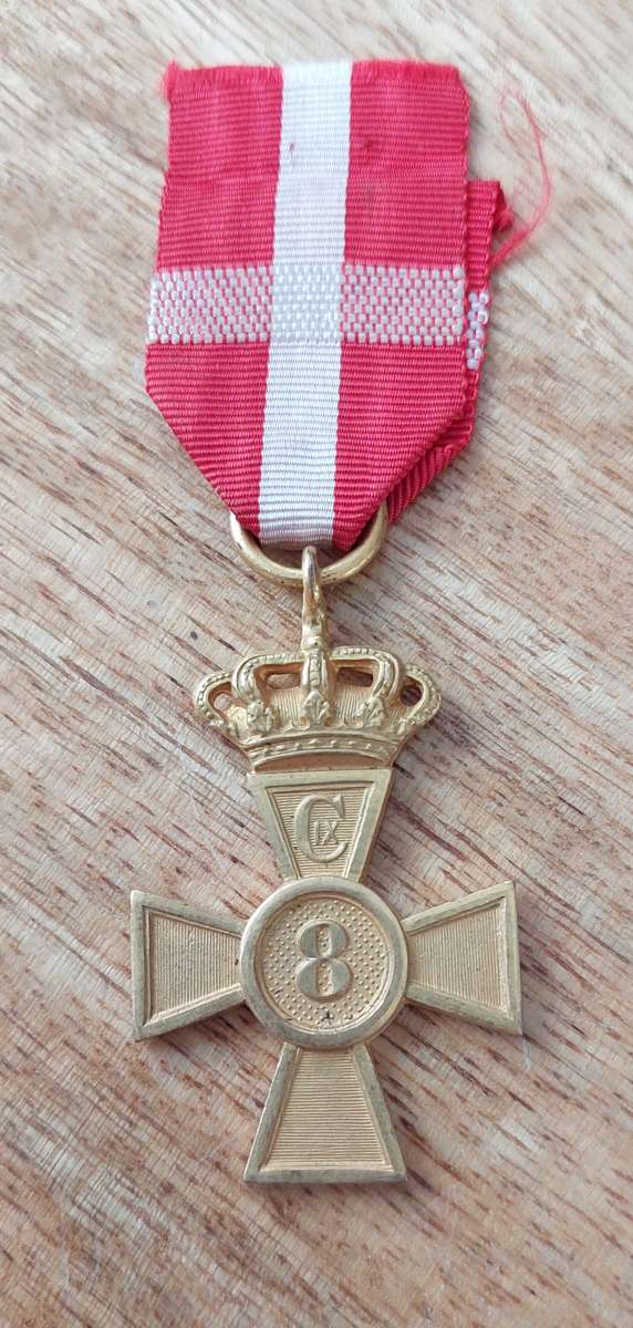 - Denmark 8 Years Faithful Service Decoration  -