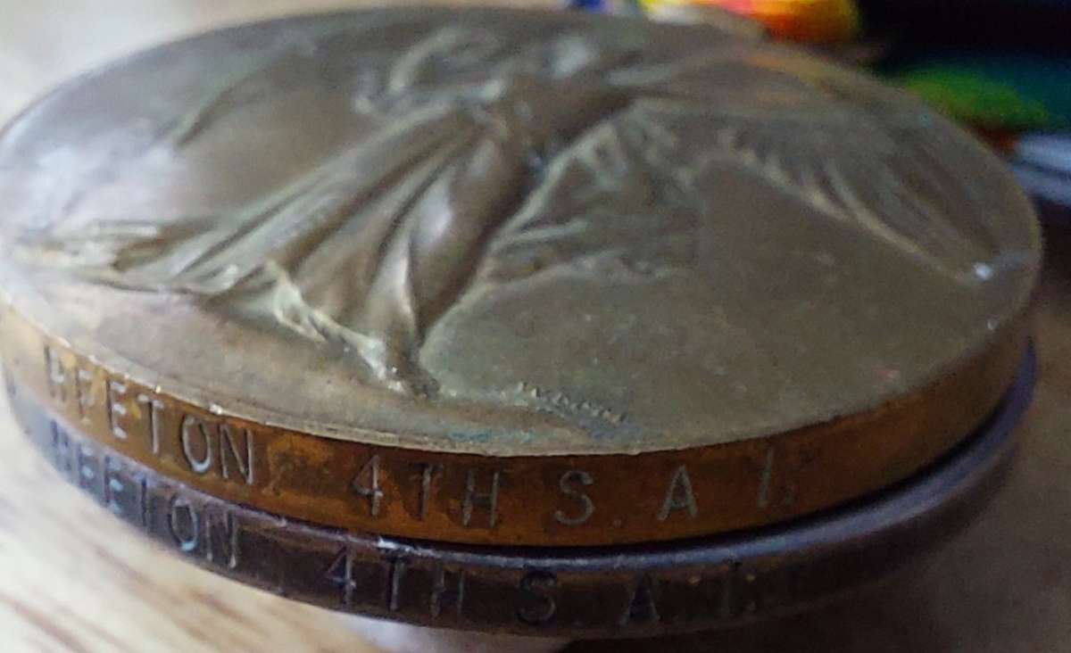 -  The Exceptional Beeton Family Group of Medals, 6 Family Members over 3 Wars  -