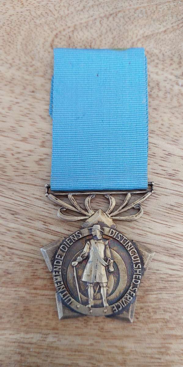 Van Riebeeck Decoration (Number 9) with SA Coat of Arms