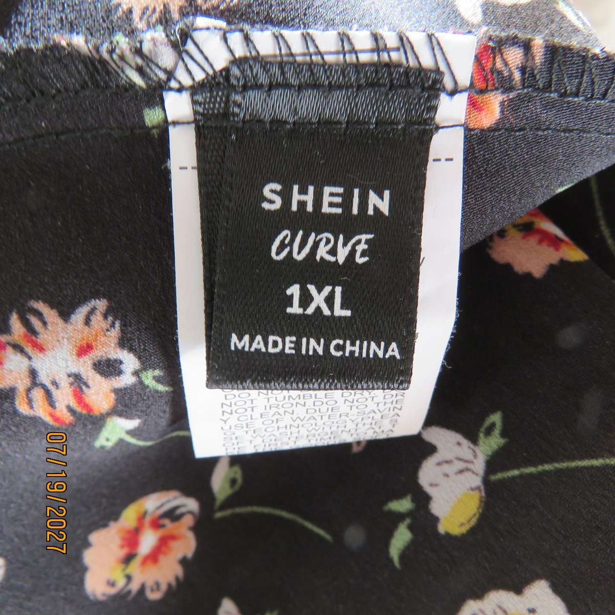 SHEIN cool black polyester dress with tiny flower print. Elasticated bodice. Size 42