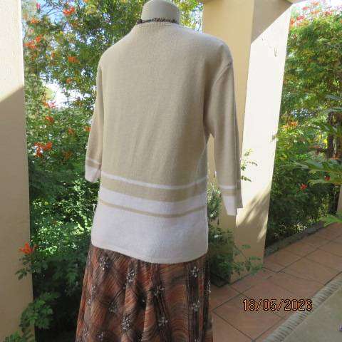 Beige and cream knitted acrylic-cotton blend slip-over top, size 38-40