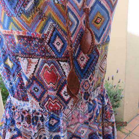 KLESSMAN viscose strappy dress with elasticated waist, colourful block pattern, size 34